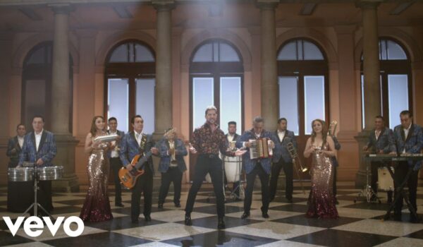 Los Ángeles Azules, David Bisbal – Quiero Ser Yo